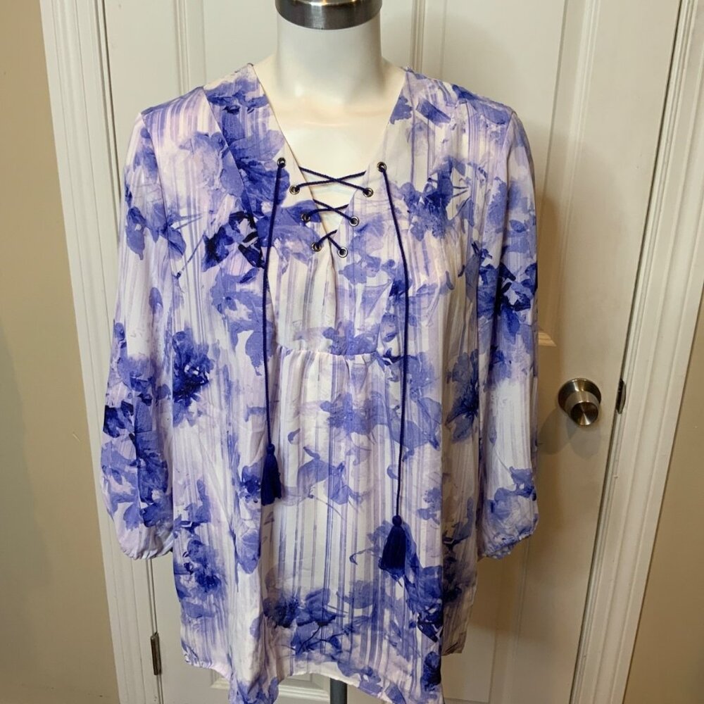 Tahari Blue Floral Watercolor Lace-Up Filomena Blouse NWT $98, Size L